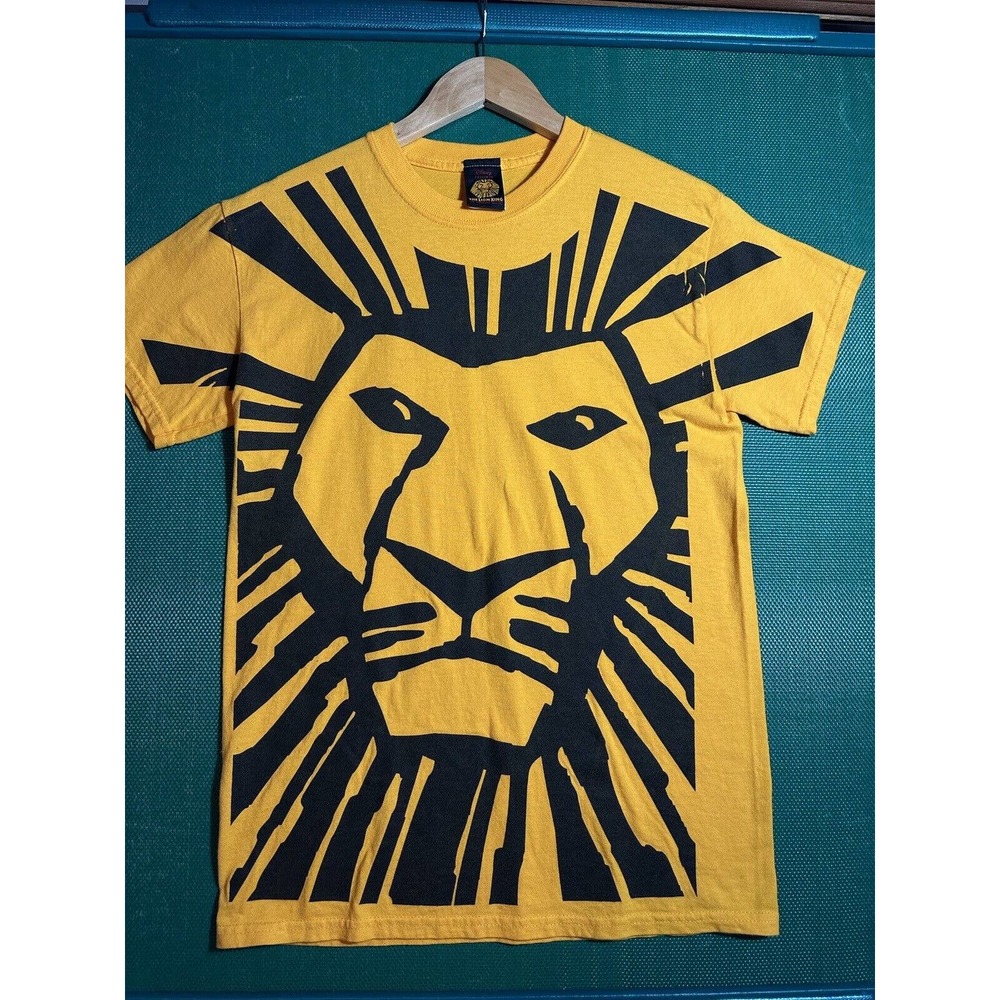 Lion King Musical Broadway T-Shirt Size Small Yellow